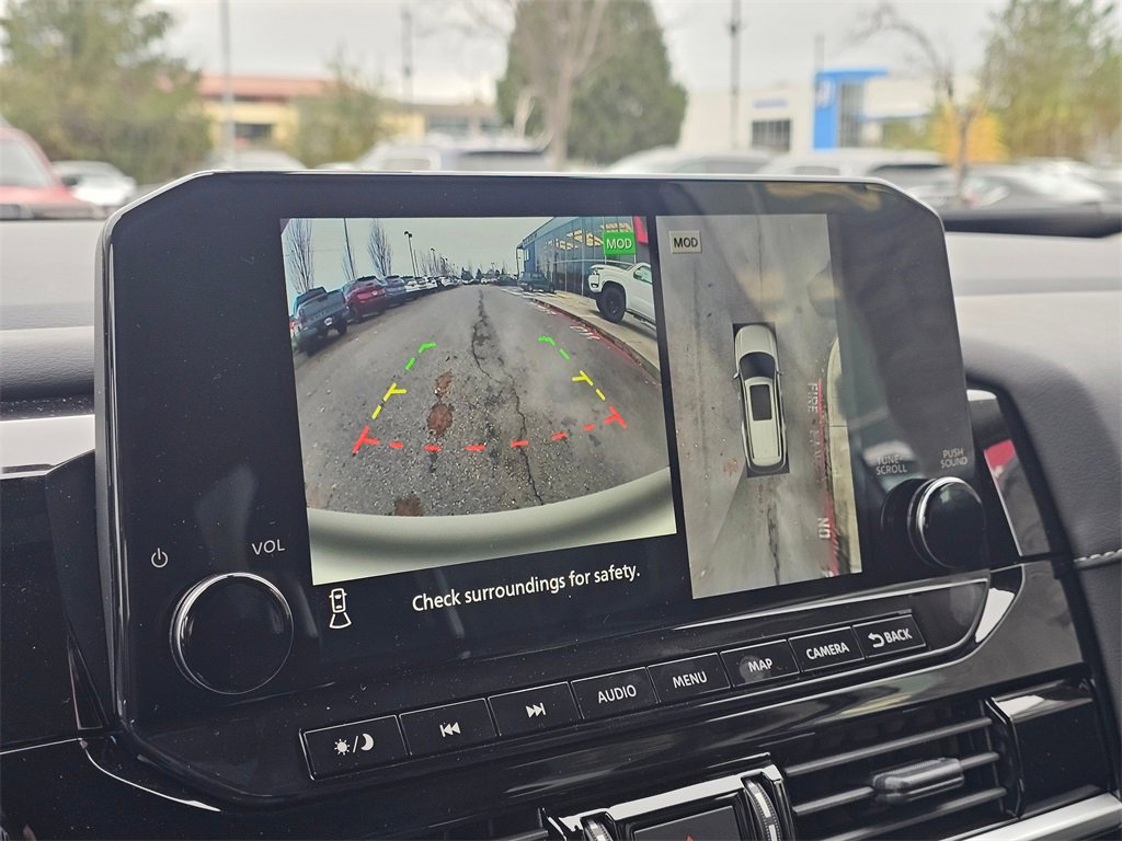 New 2025 Nissan Pathfinder SL image 23