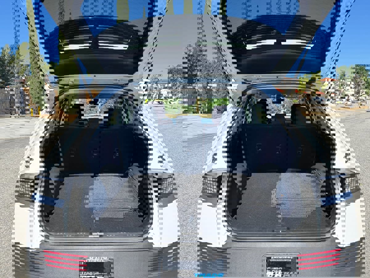 Used 2024 Hyundai Ioniq 5 SE image 20