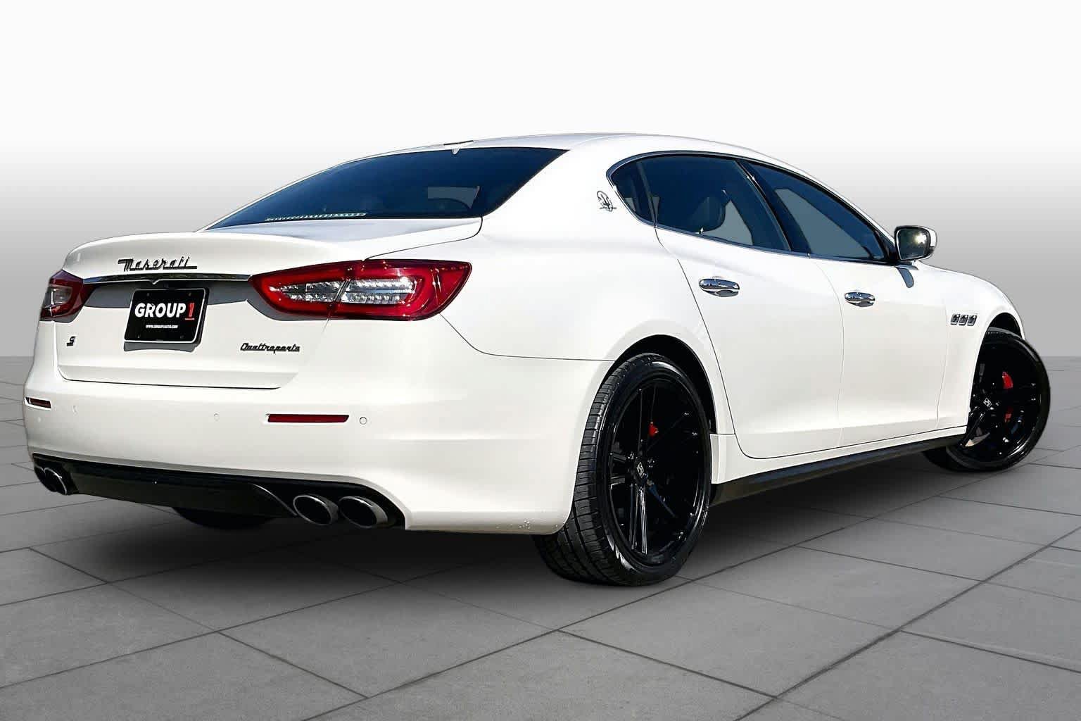 Used 2017 Maserati Quattroporte S RWD image 11
