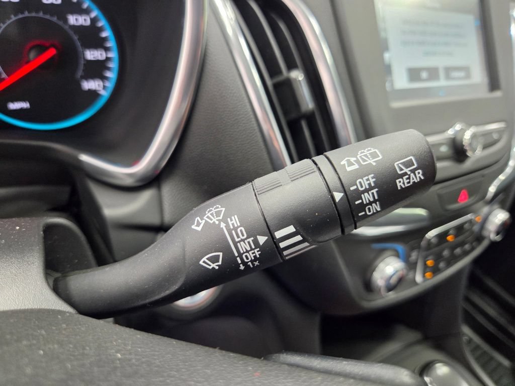 Used 2018 Chevrolet Equinox LT AWD/4WD image 34