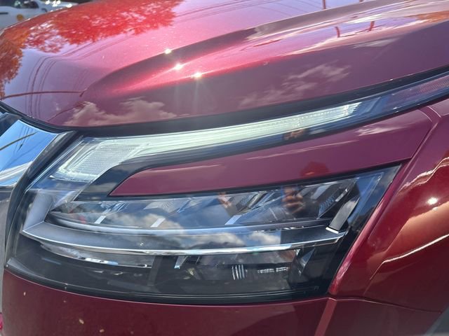 Certified 2024 Nissan Pathfinder SL image 7