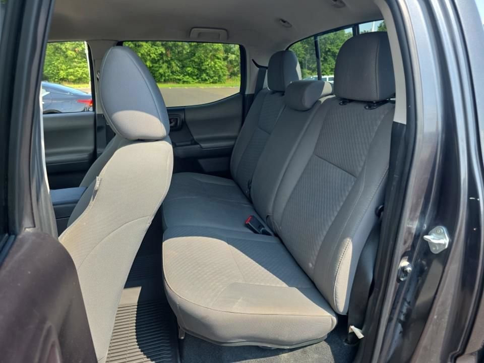 Used 2023 Toyota Tacoma SR AWD/4WD image 17