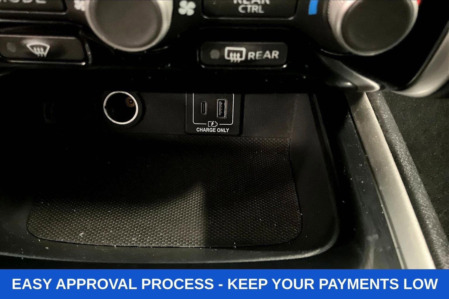 Used 2019 Nissan Pathfinder S AWD/4WD image 19
