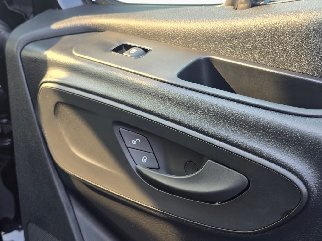 New 2026 Mercedes-Benz Sprinter 2500 image 24