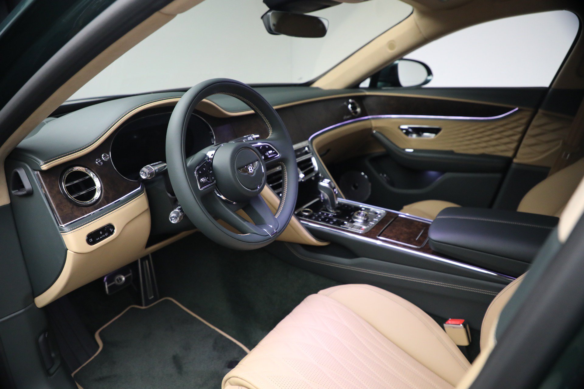New 2027 Bentley Flying Spur AWD/4WD image 18