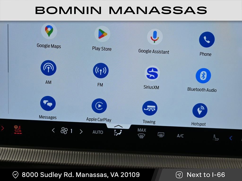 Used 2025 Ford Explorer ST-Line w/ ST-Line Street Pack image 18