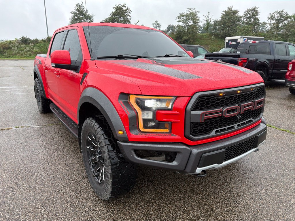 Used 2018 Ford F150 Raptor w/ Equipment Group 802A Luxury AWD/4WD image 4