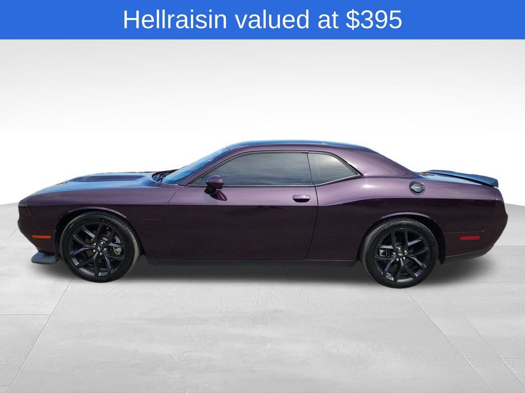 Used 2022 Dodge Challenger R/T w/ Blacktop Package RWD image 4