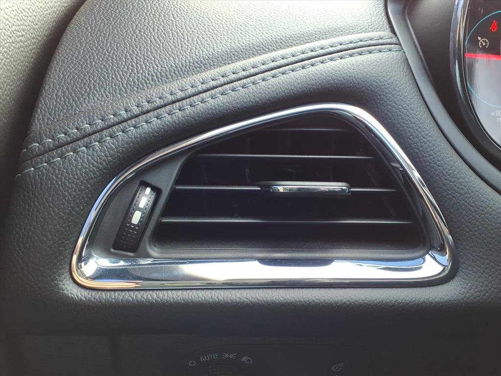 Used 2016 Chevrolet Cruze Premier image 19