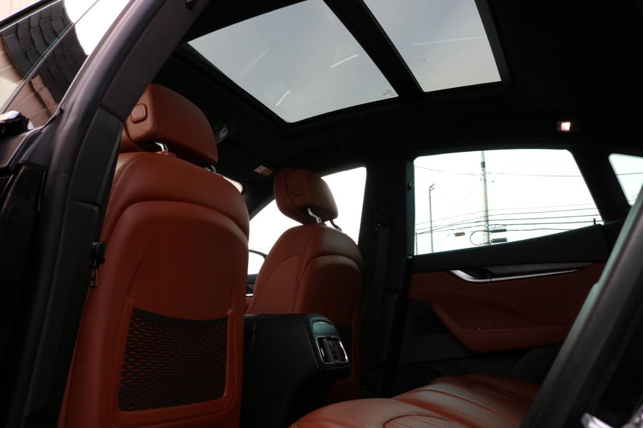 Used 2020 Maserati Levante image 50