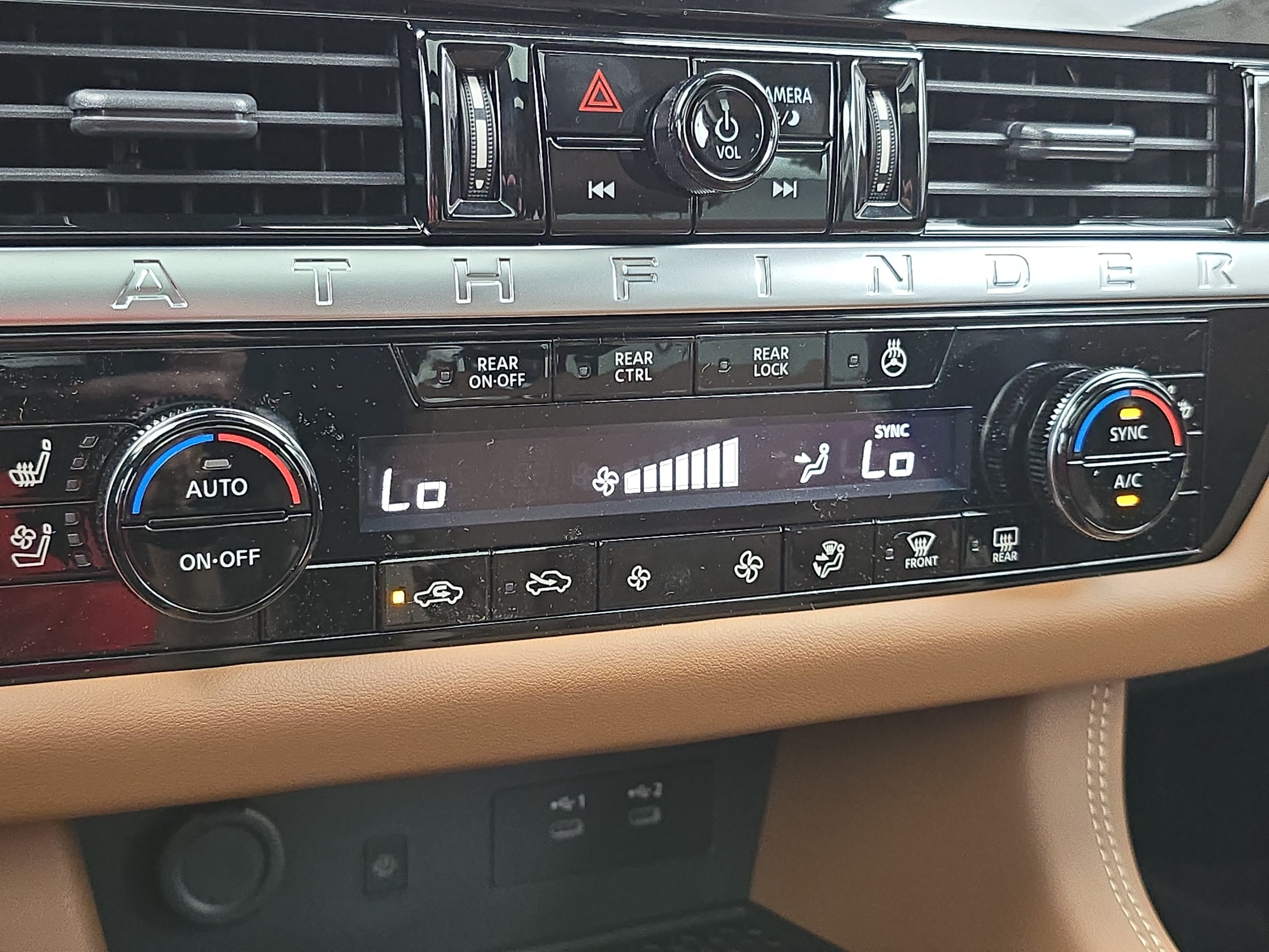 New 2026 Nissan Pathfinder Platinum AWD/4WD image 25