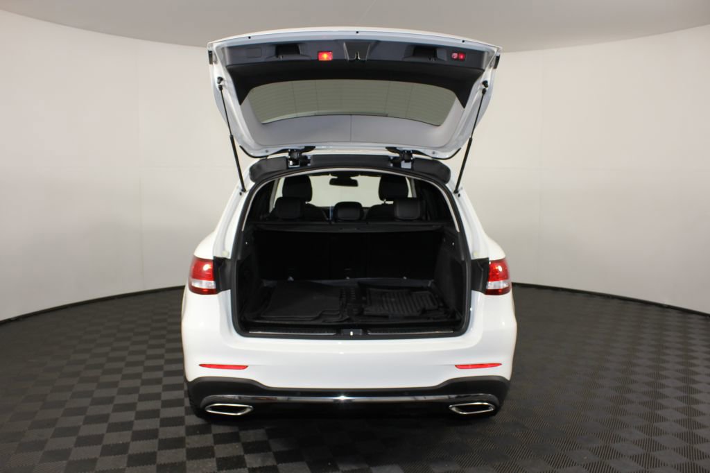 Used 2016 Mercedes-Benz GLC 300 4MATIC image 16