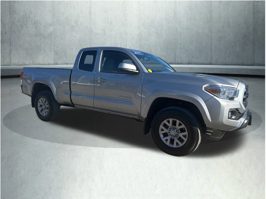 Used 2017 Toyota Tacoma SR5 image 8