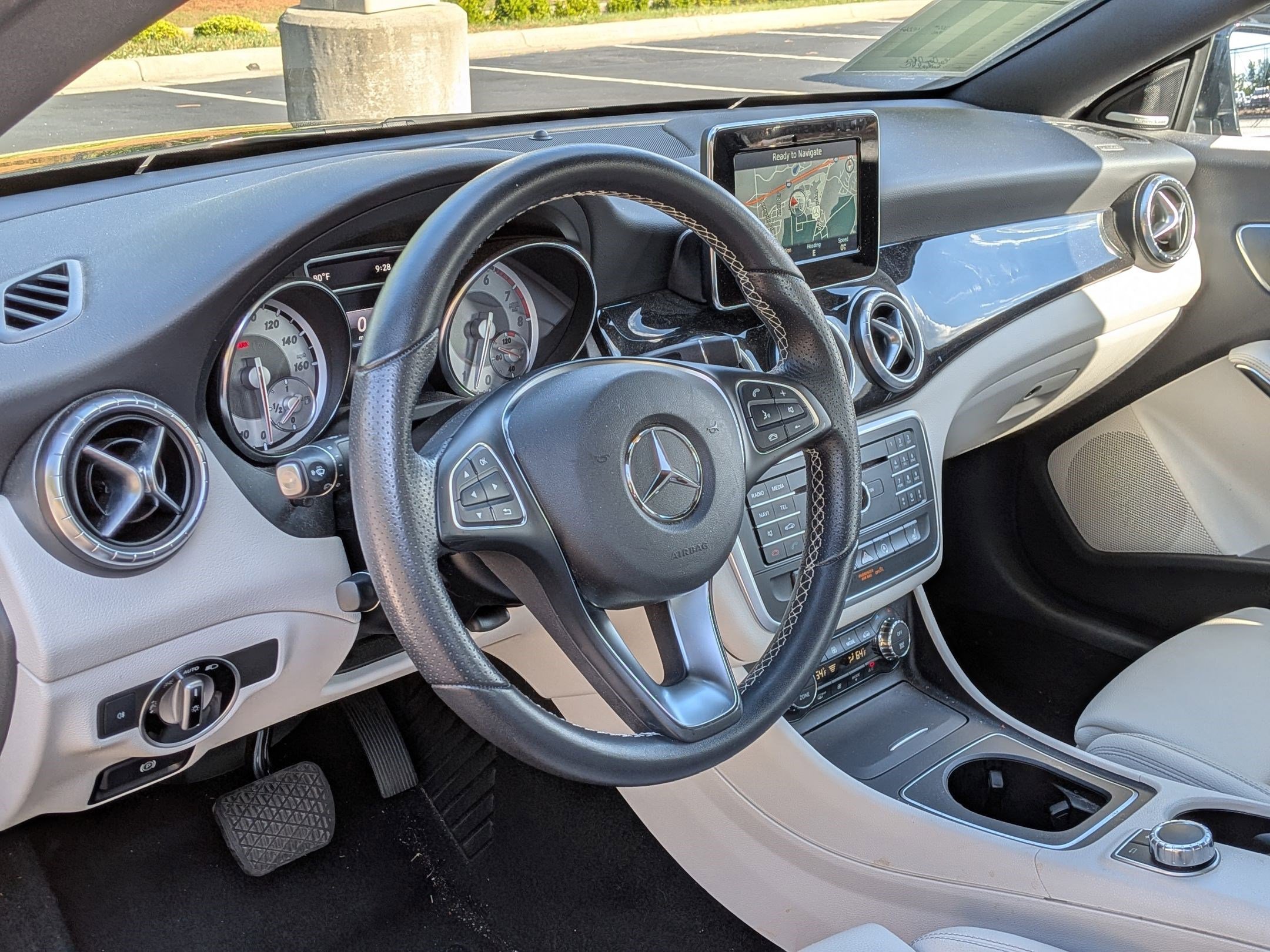 Used 2016 Mercedes-Benz CLA 250 4MATIC image 12