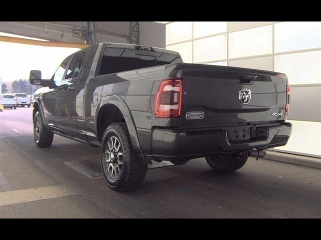 Used 2023 RAM 3500 Limited AWD/4WD image 3