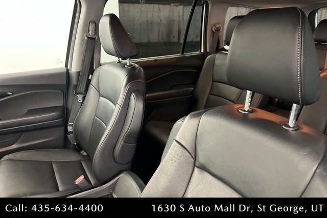 Used 2019 Honda Pilot Touring image 16