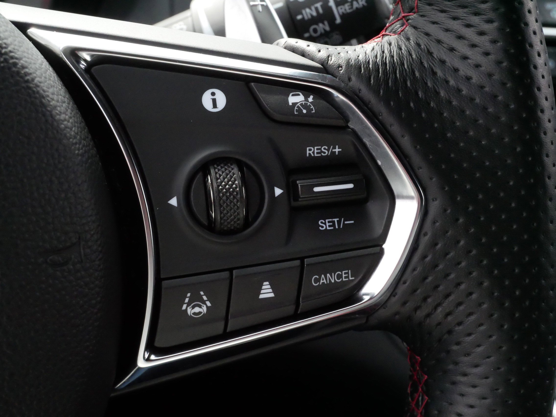 Used 2023 Acura RDX A-Spec image 26