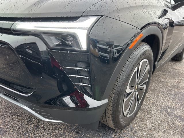 New 2026 Chevrolet Blazer EV LT image 9