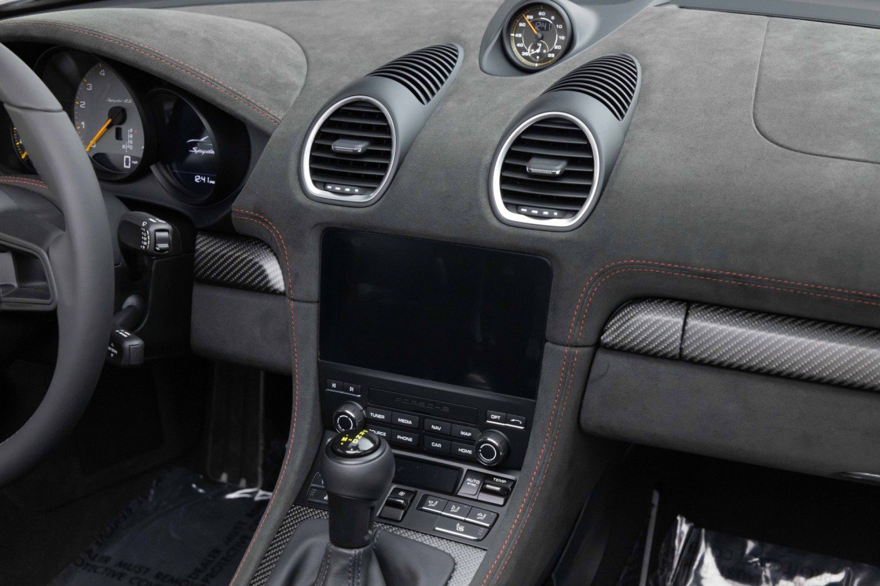 Used 2024 Porsche 718 Boxster Spyder RS RWD image 24