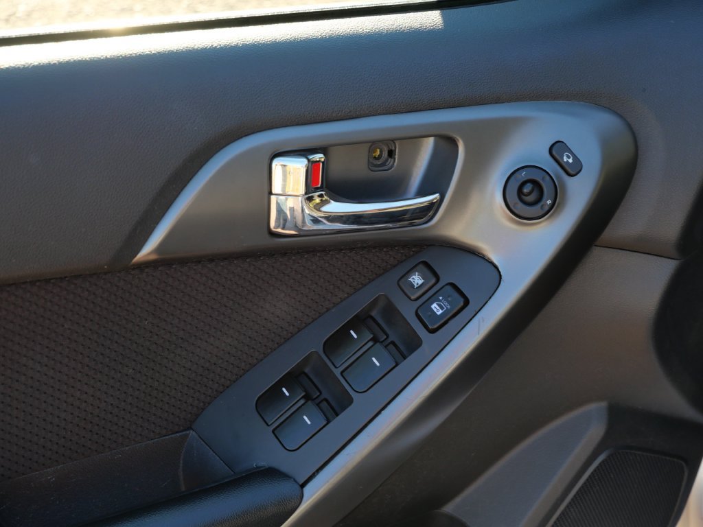Used 2013 Kia Forte EX FWD image 22