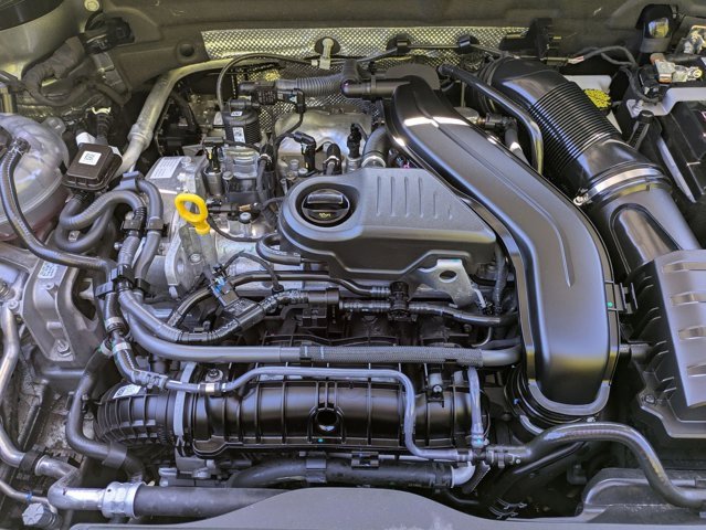 Used 2024 Volkswagen Taos SE image 35