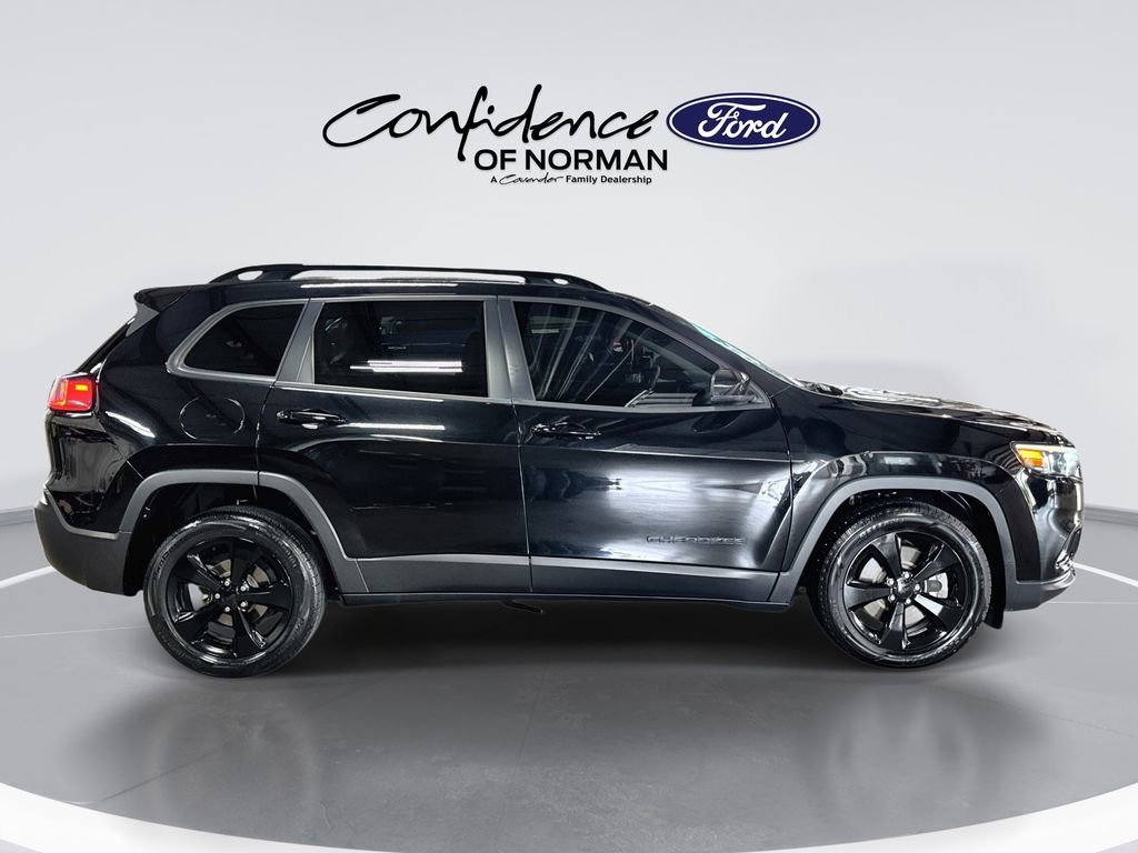Used 2020 Jeep Cherokee Latitude Plus FWD image 10