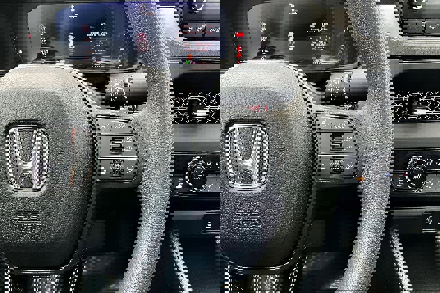 Used 2023 Honda Accord EX image 23