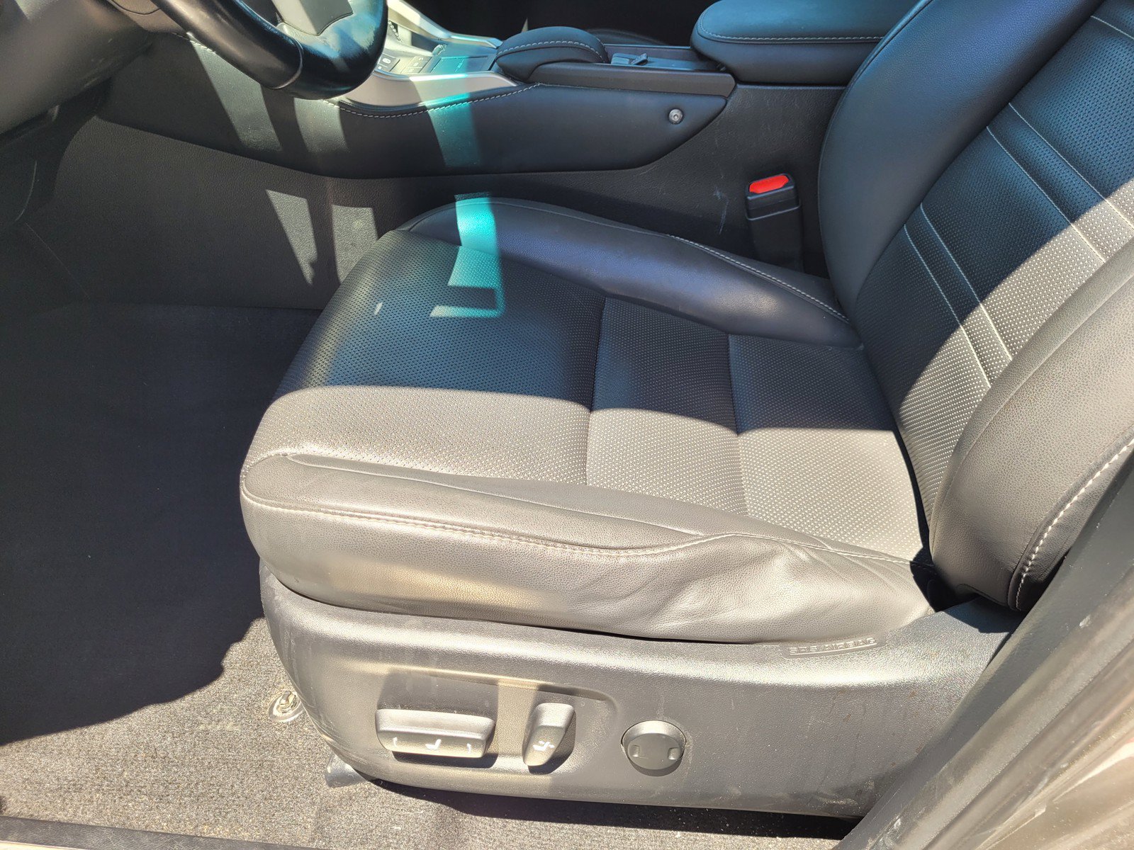 Used 2016 Lexus NX 200t AWD w/ Premium Package image 26