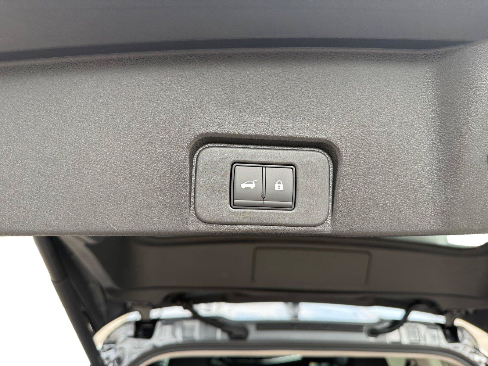 New 2026 Nissan Rogue SV AWD/4WD image 22