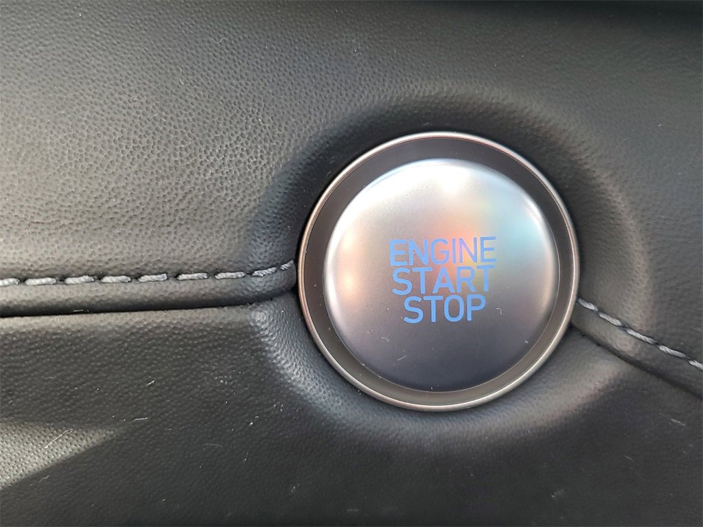 Used 2023 Hyundai Santa Fe SEL Premium image 25