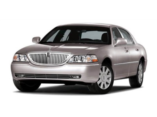 Used 2007 Lincoln Town Car Signature Limited
