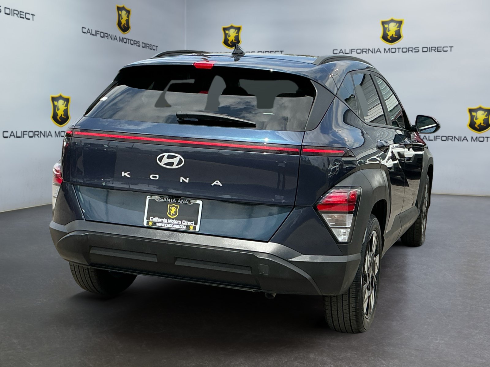 Used 2025 Hyundai Kona SEL FWD image 5