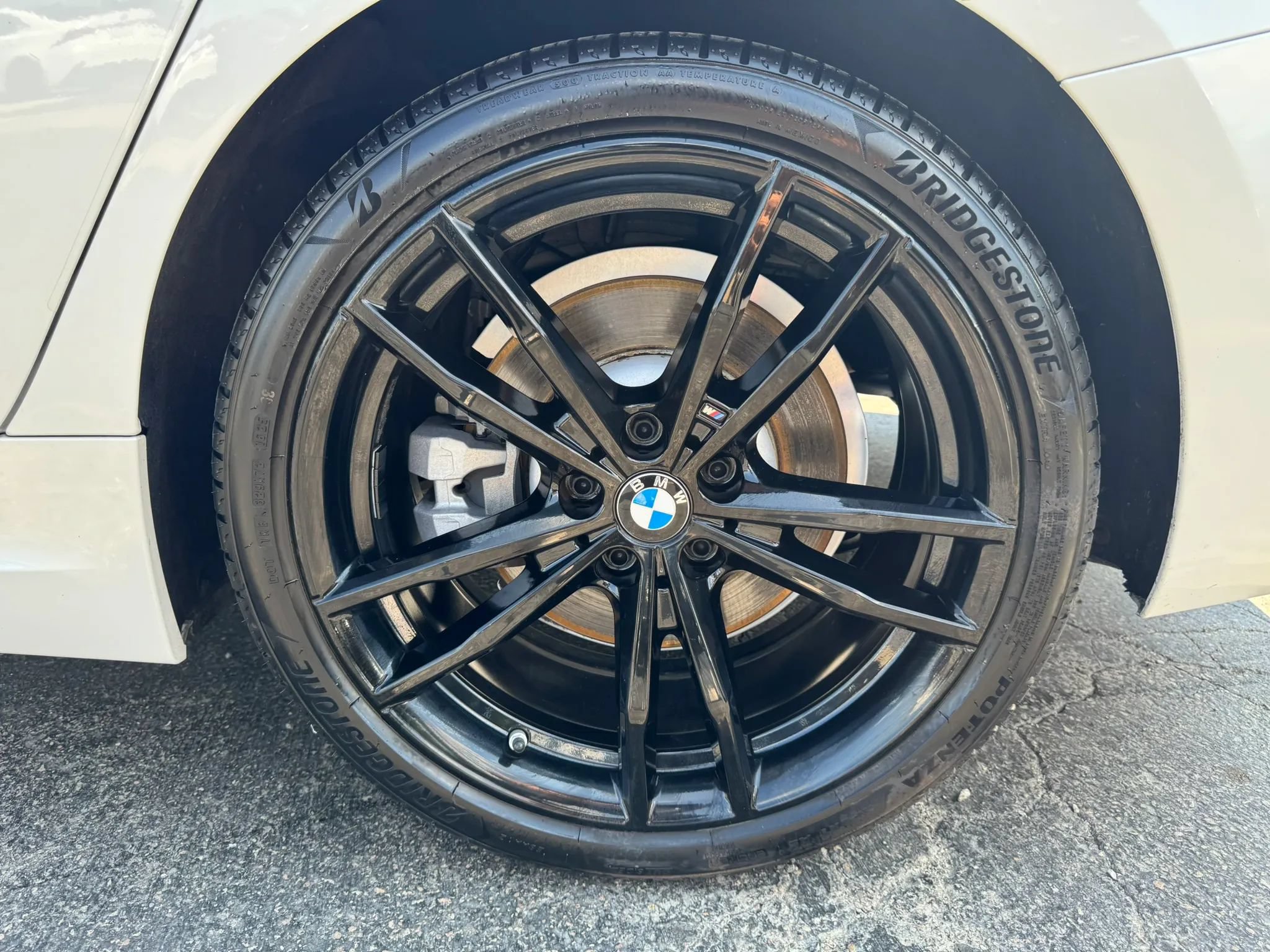 Used 2022 BMW 330i Sedan w/ M Sport Package RWD image 50