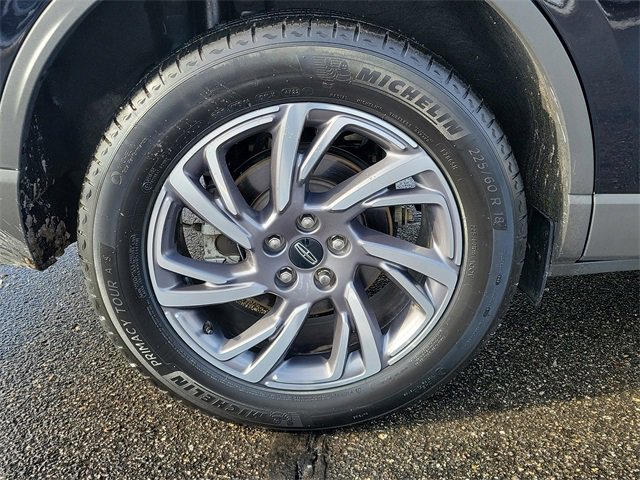 Certified 2023 Lincoln Corsair AWD w/ Equipment Group 101A image 6