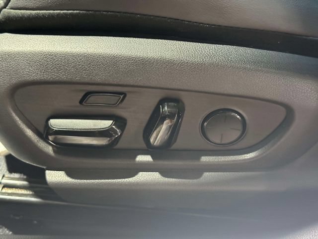 Used 2021 Lexus ES 300h w/ Accessory Package 2 FWD image 23