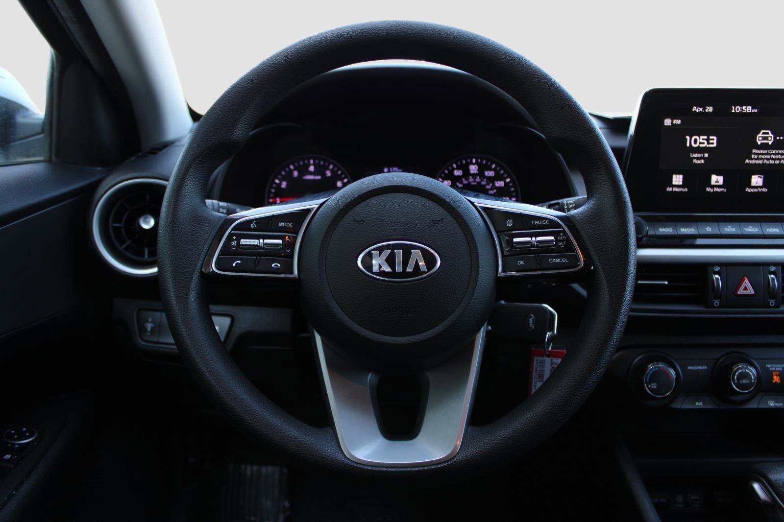 Used 2020 Kia Forte LXS FWD image 25