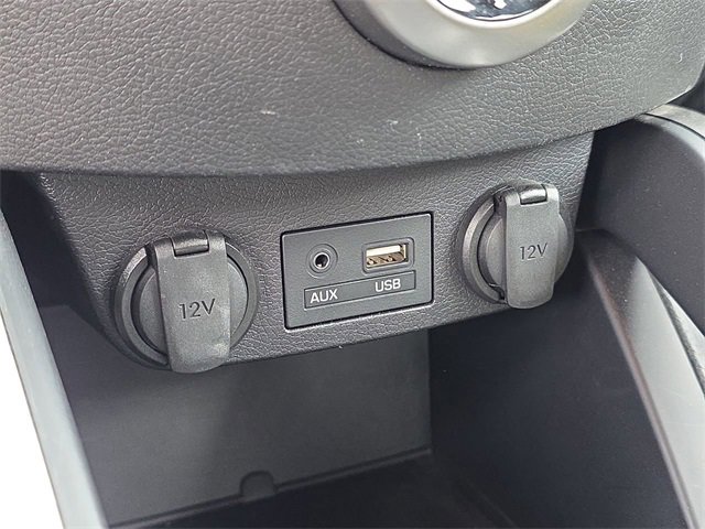 Used 2016 Hyundai Veloster w/ Option Group 02 image 21