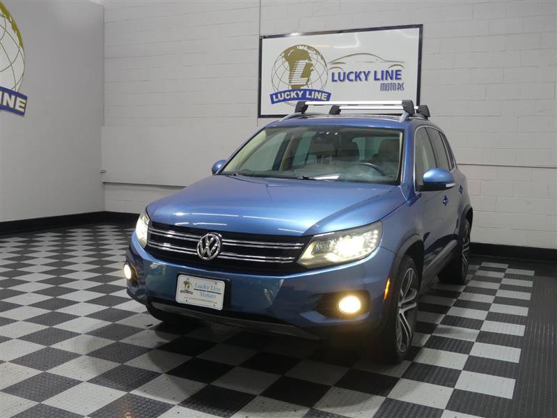 Used 2017 Volkswagen Tiguan SEL AWD/4WD image 4