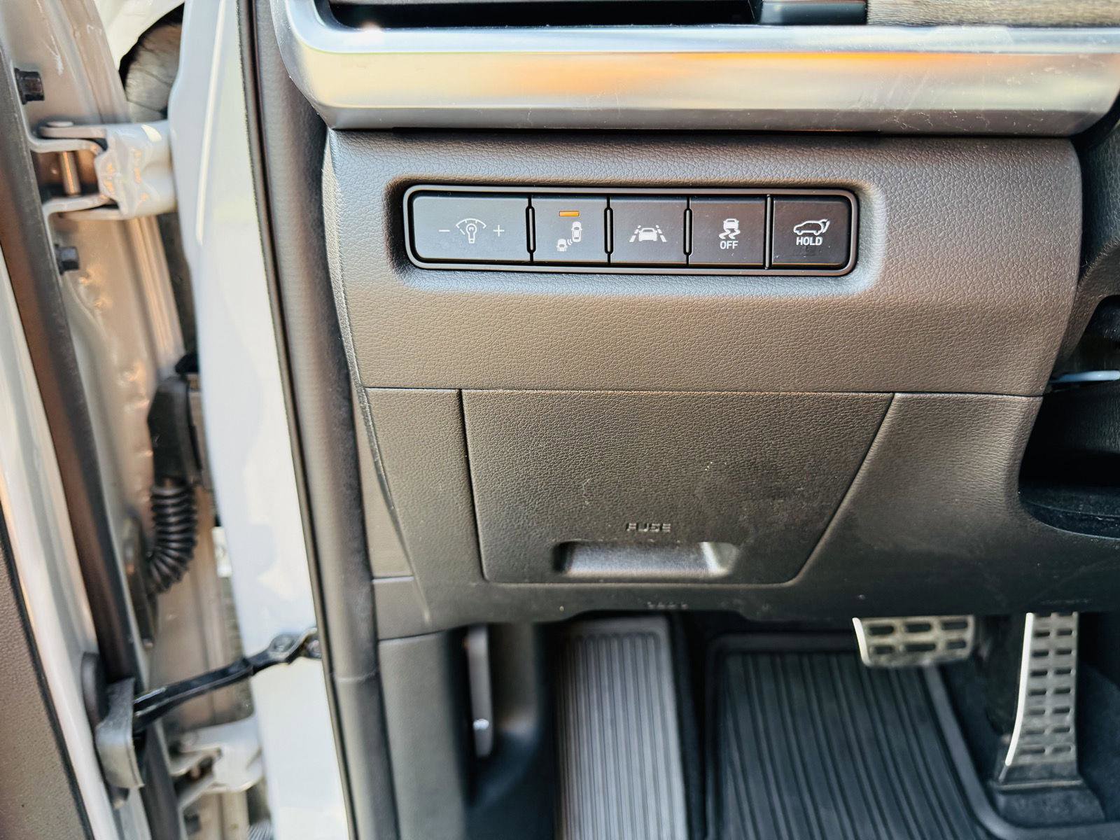 Used 2022 Kia Telluride SX w/ SX Prestige Package image 24