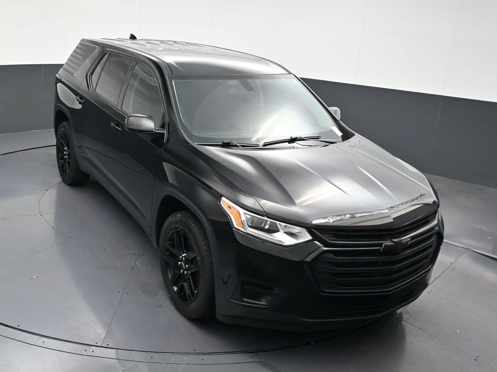 Used 2019 Chevrolet Traverse LS w/ LPO, Blackout Package FWD image 26
