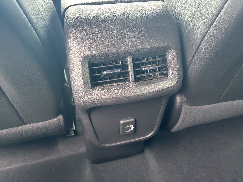 Used 2024 Chevrolet Equinox RS AWD/4WD image 14