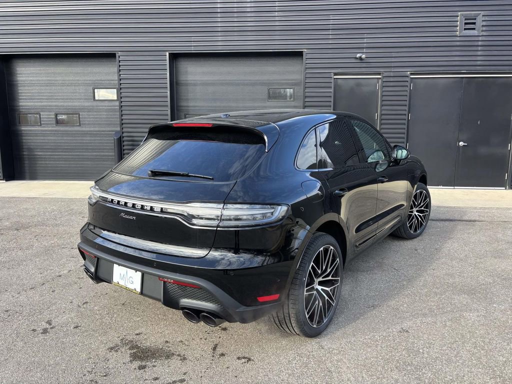 New 2026 Porsche Macan image 10