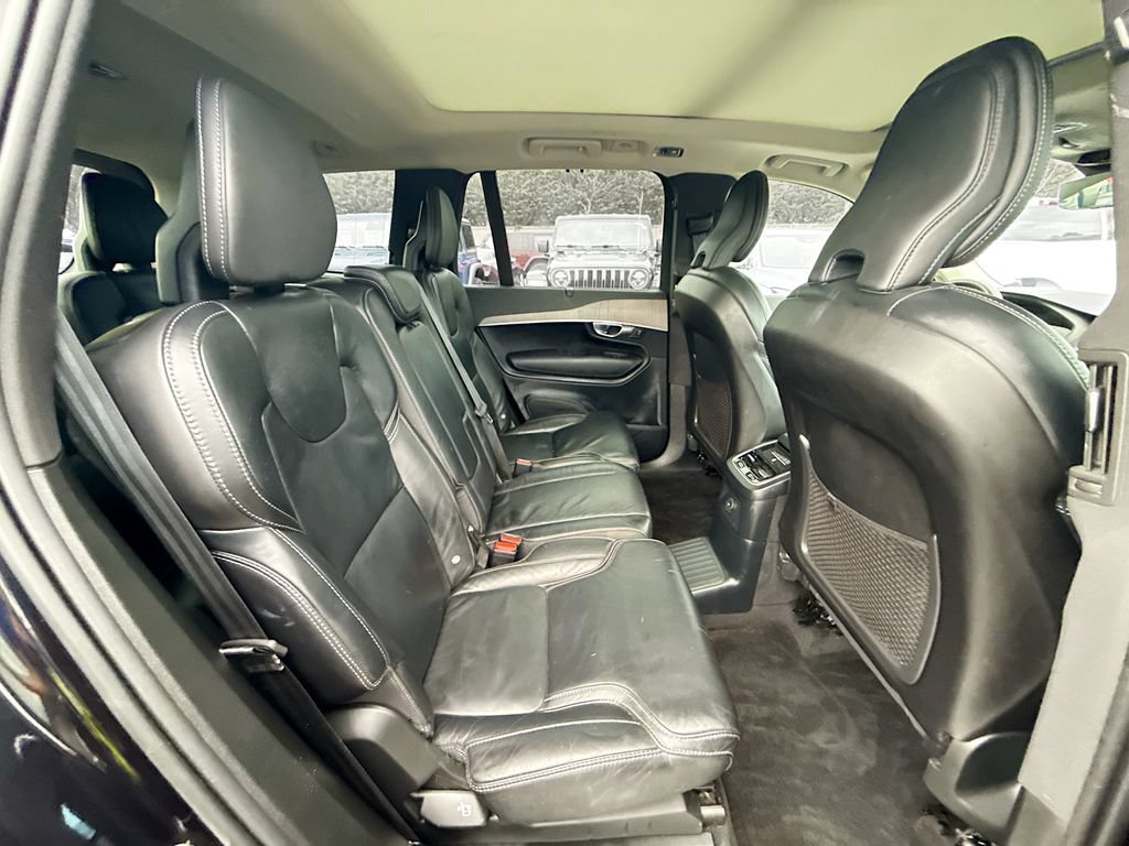 Used 2022 Volvo XC90 T8 Inscription AWD/4WD image 31