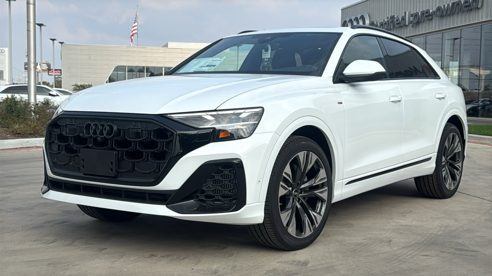 New 2026 Audi Q8 Premium Plus image 3