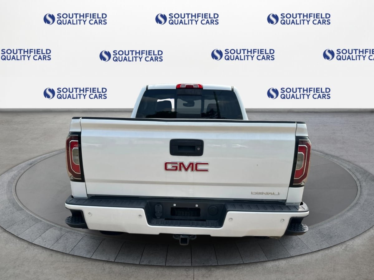 Used 2016 GMC Sierra 1500 Denali w/ Enhanced Driver Alert Package AWD/4WD image 5