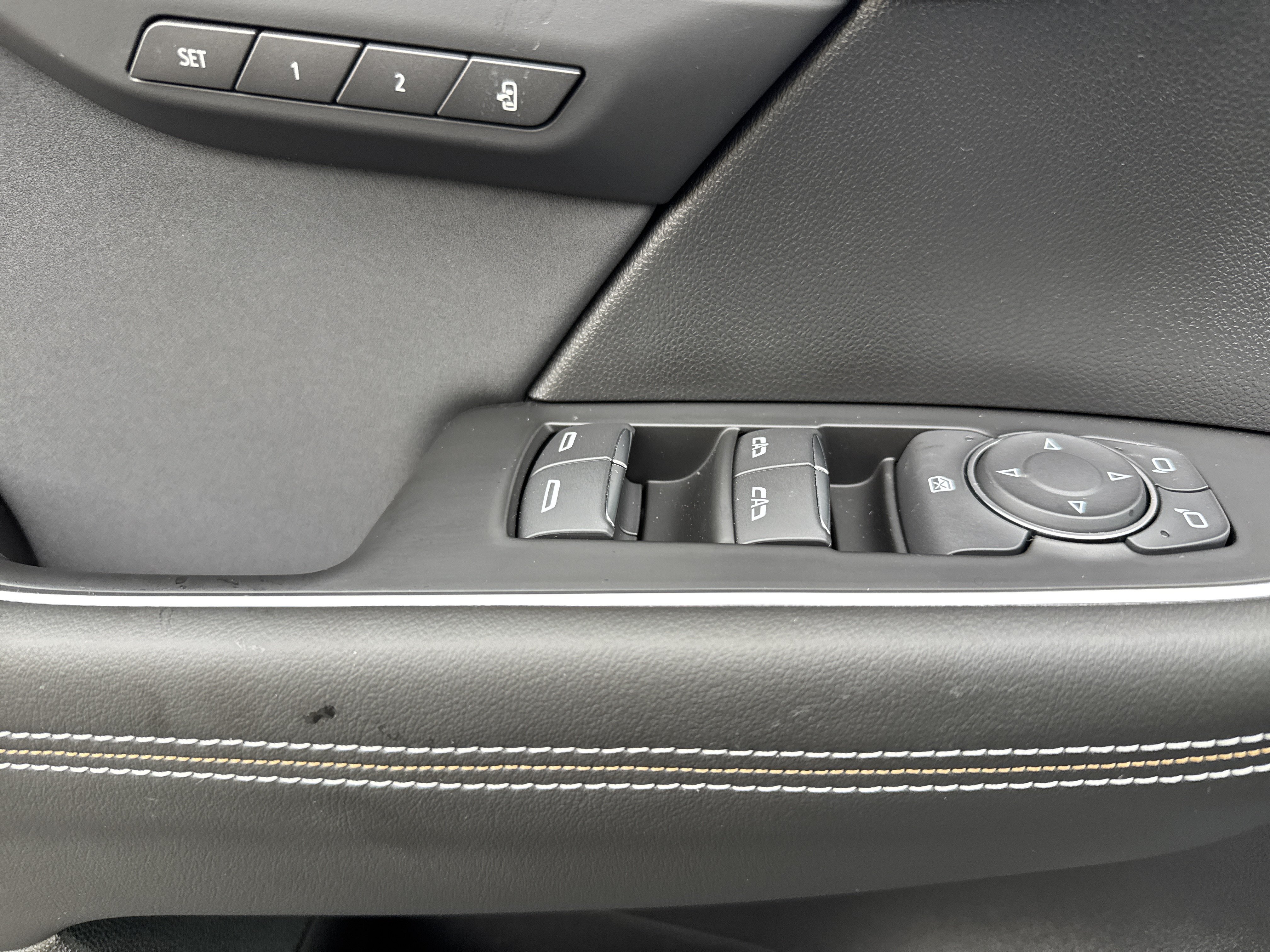 New 2026 Buick Envision Sport Touring AWD/4WD image 14