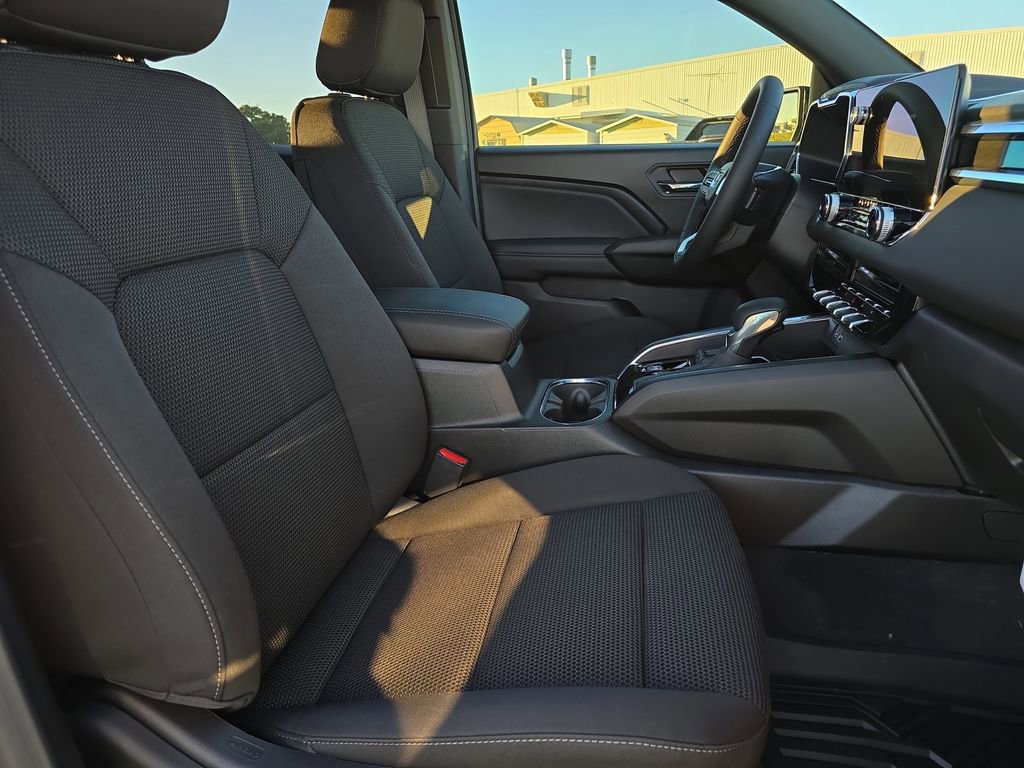 New 2026 GMC Canyon Elevation w/ Convenience Package RWD image 10
