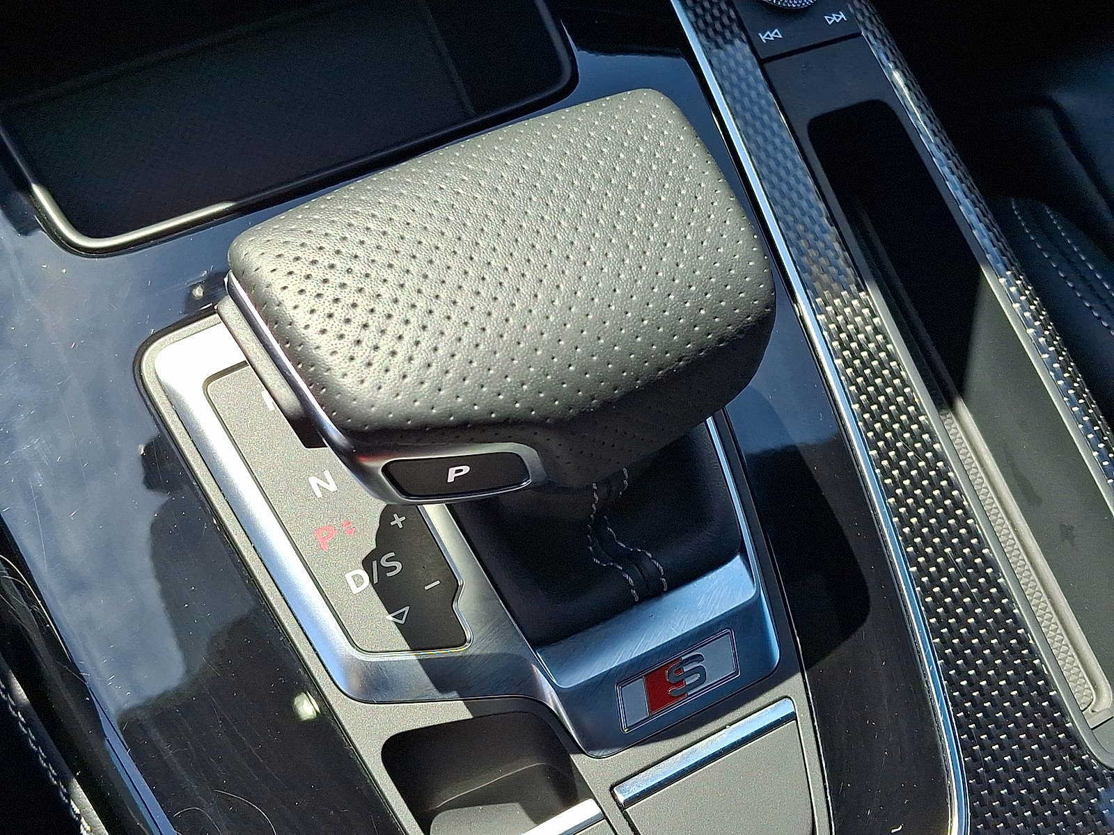 Used 2024 Audi SQ5 Premium Plus AWD/4WD image 18