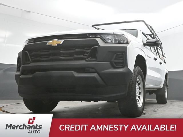Used 2024 Chevrolet Colorado W/T w/ Safety Package RWD image 29