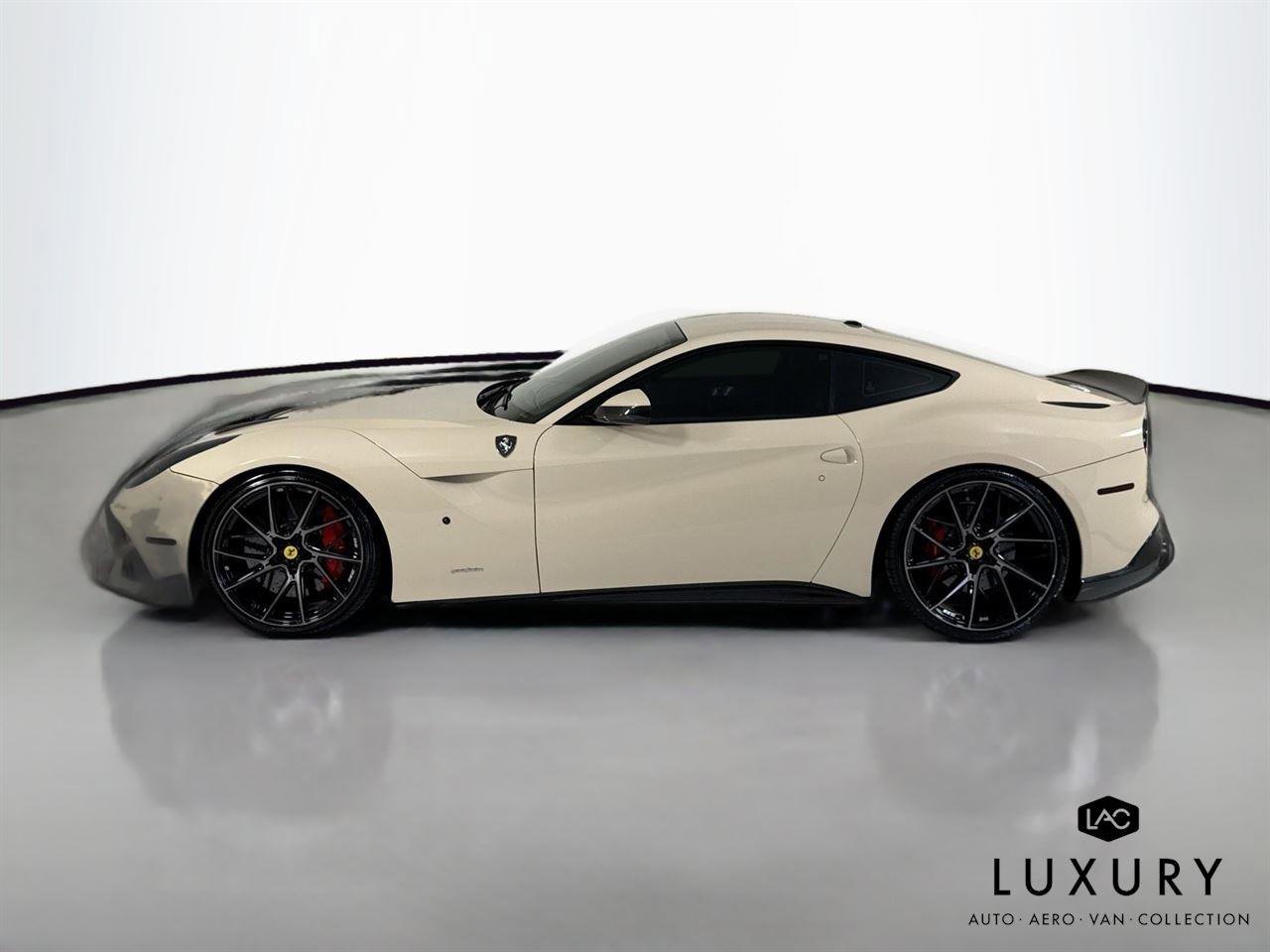 Used 2014 Ferrari F12 Berlinetta image 9